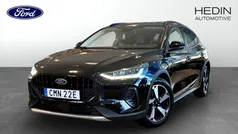 Svart (black) Begagnad 2024 Ford Focus Active Sedan | 219 900 kr