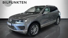 Gråmetallic Begagnad 2017 VW Touareg R-line SUV | 259 900 kr (Marknadspris)