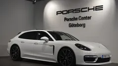 Vit Begagnad 2023 Porsche Panamera 4 Platinum Edition Sedan | 1 039 000 kr (Marknadspris)