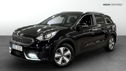 Svart Begagnad 2019 Kia Niro Advance SUV | 169 900 kr (Marknadspris)