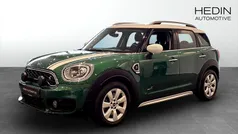 Grön (green) Begagnad 2020 Mini Countryman Salt SUV | 224 700 kr