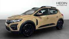 Brun (brown) Ny 2025 Dacia Sandero Extreme Halvkombi | 256 200 kr (Marknadspris)