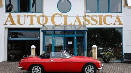 Begagnad MG B 110 HK (80 kW) 1962 Cab