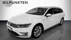 Vit Begagnad 2017 VW Passat Business Kombi | 184 900 kr (Marknadspris)