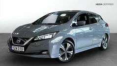 Ljusgrå (grey) Begagnad 2022 Nissan Leaf N-Connecta Halvkombi | 174 900 kr (Bra pris)