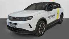 Vit Begagnad 2024 Opel Grandland X SUV | 369 600 kr (Bra pris)