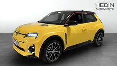 Gul (yellow) Begagnad 2025 Renault R5 Iconic Halvkombi | 441 600 kr (Marknadspris)