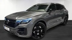 Grå (grey) Begagnad 2023 VW Touareg R SUV | 709 900 kr (Marknadspris)