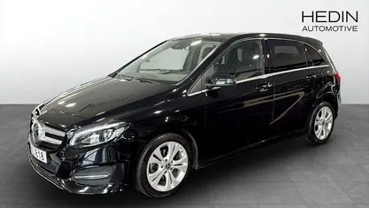 Begagnad Mercedes B200 Urban 136 HK (100 kW) 2017 Minibuss