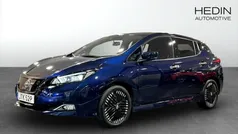 Mörkblå (blue) Begagnad 2022 Nissan Leaf N-Connecta Halvkombi | 209 900 kr (Marknadspris)