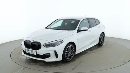 Begagnad 2021 BMW 118 M Sport Halvkombi | 271 000 kr (Marknadspris)