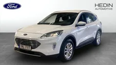 Vit (white) Begagnad 2022 Ford Kuga Titanium SUV | 244 900 kr (Marknadspris)