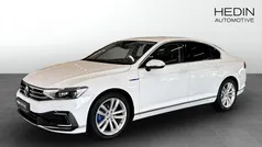 Vit (white) Begagnad 2019 VW Passat GTE Sedan | 229 900 kr (Marknadspris)