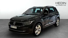 Grå (grey) Begagnad 2021 VW Tiguan SUV | 269 000 kr (Marknadspris)