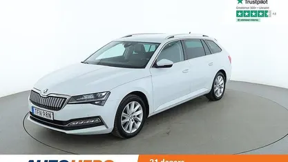 Begagnad 2023 Skoda Superb Business Line Kombi | 251 000 kr (Superpris)