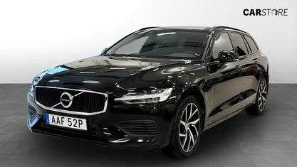 Begagnad Volvo V60 Momentum 340 HK (250 kW) 2020 Svart Kombi