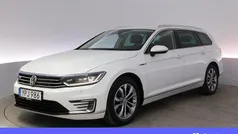 Begagnad 2018 VW Passat Executive Kombi | 210 900 kr (Marknadspris)