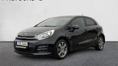 Svart Begagnad 2014 Kia Rio Comfort Halvkombi | 89 900 kr (Marknadspris)