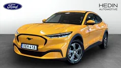 Begagnad 2022 Ford Mustang Mach-E Standard Range SUV | 334 900 kr (Marknadspris)