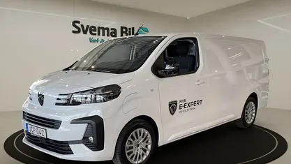 Vit Begagnad 2024 Peugeot e-Expert Van | 467 900 kr