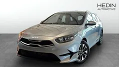 Grå (silver) Ny 2025 Kia Ceed Sportswagon Kombi | 299 900 kr (Lite dyr)