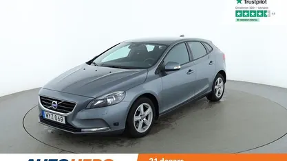 Begagnad 2014 Volvo V40 Kinetic Halvkombi | 116 000 kr (Marknadspris)