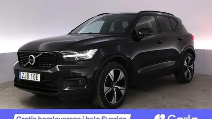 Svart Begagnad 2021 Volvo XC40 R-Design SUV | 371 900 kr (Marknadspris)
