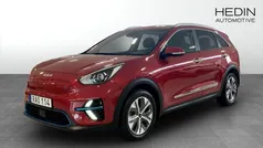 Röd (red) Begagnad 2022 Kia e-Niro 3 SUV | 269 900 kr (Marknadspris)