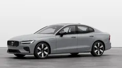 Grå Ny 2024 Volvo S60 Ultimate Sedan | 619 900 kr