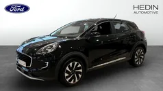Svart (black) Begagnad 2022 Ford Puma Titanium Halvkombi | 198 900 kr (Marknadspris)