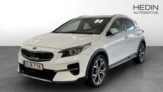 Vit (white) Begagnad 2021 Kia XCeed Advance SUV | 219 900 kr (Marknadspris)