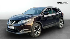 Lila (purple) Begagnad 2017 Nissan Qashqai 360º SUV | 139 900 kr (Bra pris)
