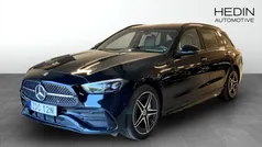 Svart (black) Begagnad 2022 Mercedes C300e AMG Kombi | 429 900 kr (Marknadspris)