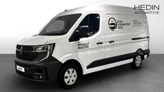 Mörkgrå Ny 2025 Renault Master Van | 477 100 kr (Superpris)