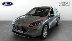 Grå (grey) Begagnad 2022 Ford Kuga Titanium SUV | 269 900 kr (Marknadspris)