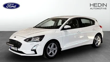 Vit Begagnad 2019 Ford Focus Titanium Halvkombi | 149 900 kr (Marknadspris)
