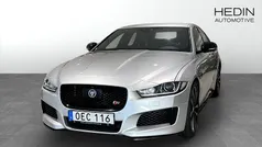Grå (grey) Begagnad 2016 Jaguar XE S Sedan | 259 900 kr (Lite dyr)