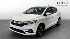 Snövit Ny 2025 Dacia Sandero Expression Halvkombi | 219 900 kr (Bra pris)