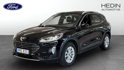 Begagnad Ford Kuga Titanium 224 HK (164 kW) 2023 Svart SUV