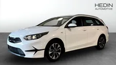 Vit (white) Ny 2025 Kia Ceed Sportswagon Kombi | 299 900 kr (Lite dyr)