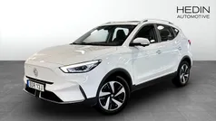 Vit (white) Begagnad 2022 MG ZS Luxury Sedan | 254 900 kr (Bra pris)