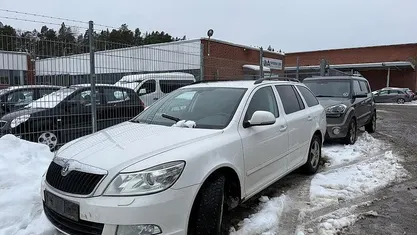 Begagnad 2013 Skoda Octavia Elegance Kombi | 29 900 kr (Bra pris)