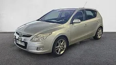 Silver Begagnad 2007 Hyundai i30 Halvkombi | 39 900 kr (Lite dyr)