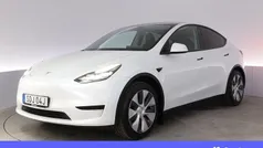 Vit Begagnad 2023 Tesla Model Y Standard Range SUV | 377 900 kr (Marknadspris)