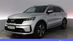 Grå Begagnad 2023 Kia Sorento Advance SUV | 505 900 kr (Marknadspris)