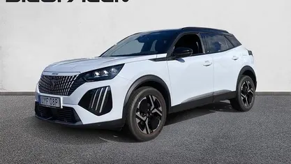 Vit Begagnad 2023 Peugeot 2008 GTi SUV | 229 900 kr (Marknadspris)