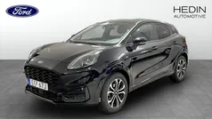 Svart (black) Begagnad 2022 Ford Puma ST-Line SUV | 209 000 kr (Marknadspris)