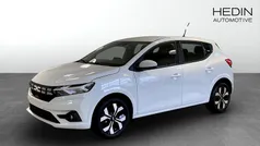 Snövit Ny 2025 Dacia Sandero Expression Halvkombi | 219 900 kr (Bra pris)