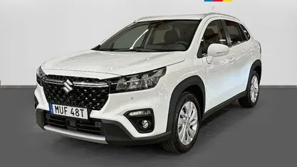 Vit Begagnad 2024 Suzuki SX4 S-Cross SUV | 289 900 kr (Marknadspris)