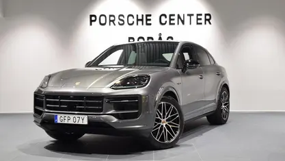 Grå Ny 2026 Porsche Cayenne Black Edition SUV | 1 449 700 kr (Marknadspris)
